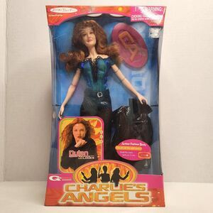 Charlie’s Angels Dylan Doll Drew Barrymore JAKKS Pacific 2000 NIB